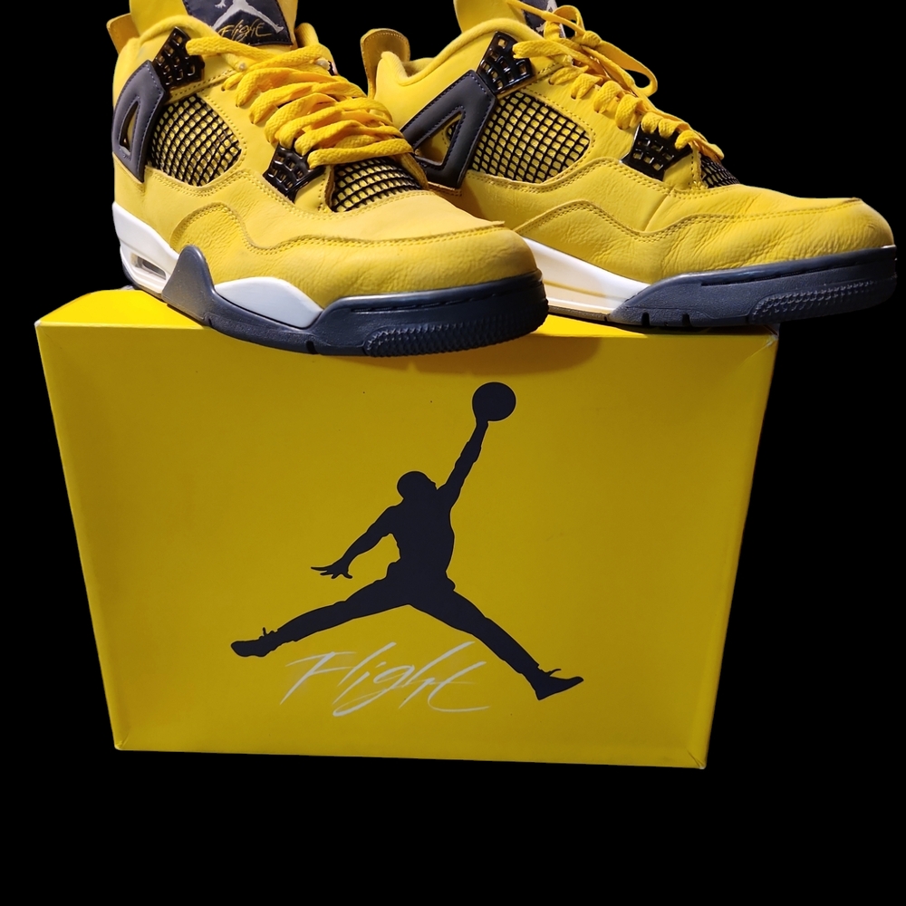 Air Jordan 4 Retro Lightning Yellow Sneakers OG Box Gently Worn